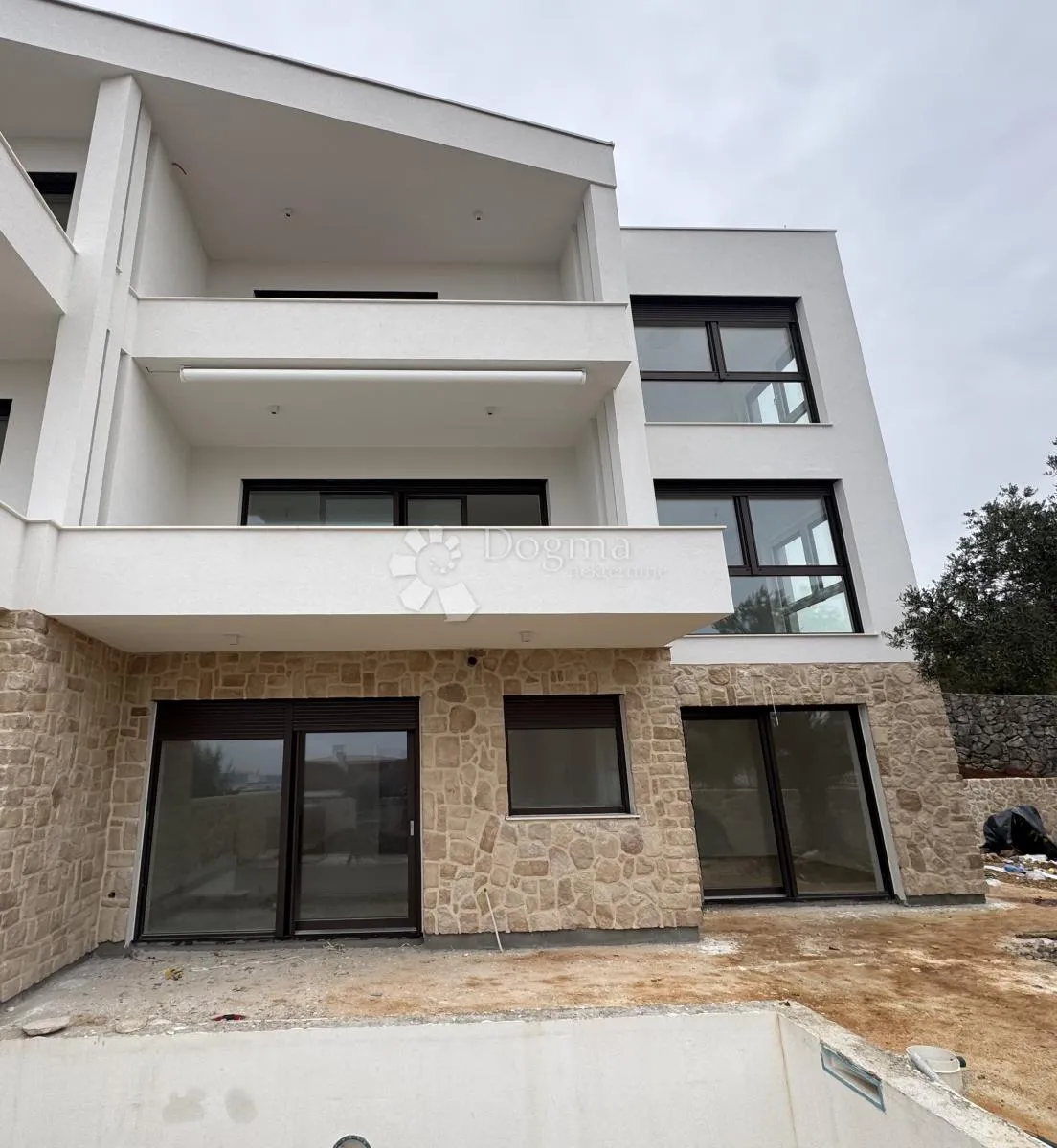 Novogradnja na otoku Krku - cover