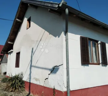 Kuća na prodaju - život u prirodi nadomak gradu - cover