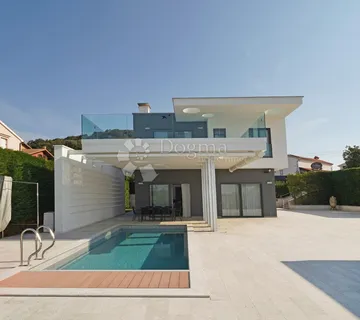 Hi-tech rezidencija za dugoročni najam - cover