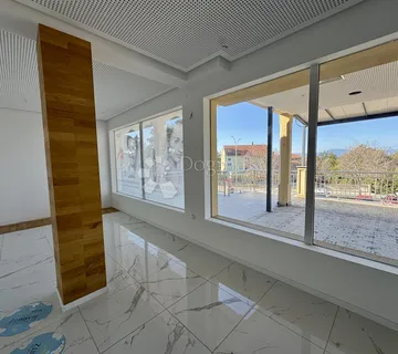 Poslovni prostor u centru Malinske - cover