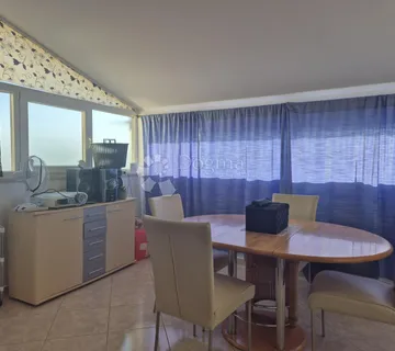 Stambeno-poslovni objekt u okolici Poreča 208m2 - cover