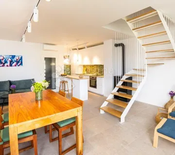 Stan na Gorici – atraktivna lokacija, 78 m² - cover