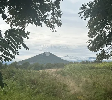 ZEMLJIŠTE NA ATRAKTIVNOJ LOKACIJI UZ POTOK - K.O. GOSPIĆ - cover