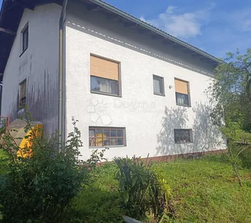 Kuća u prirodi - cover