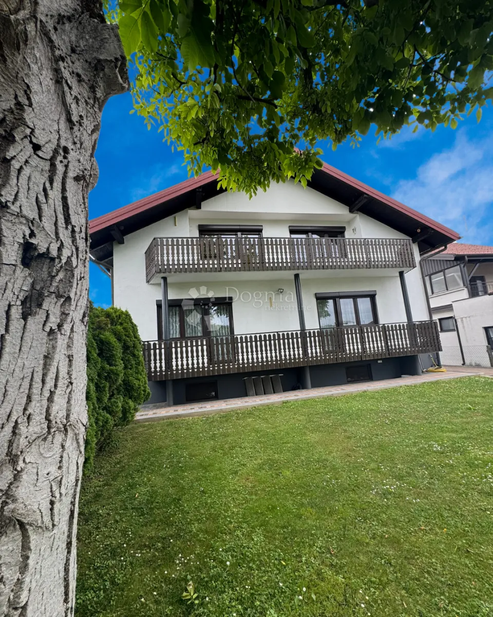 Kuća sa dvije stambene jedinice - cover