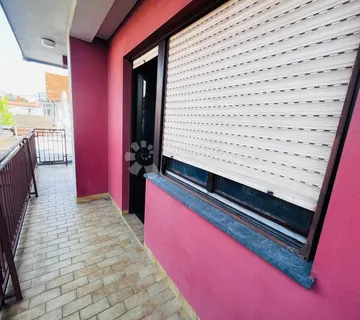 Kuća za uređenje na odličnoj lokaciji - cover