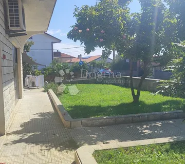 Etažirana stambeno poslovna zgrada Marinići - cover