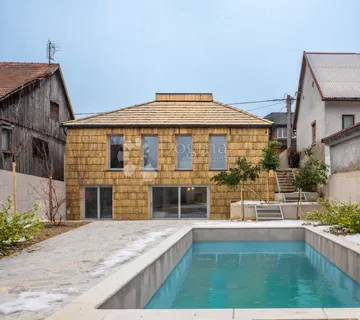 Ravna Gora, top novogradnja - cover