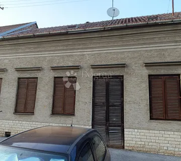 Osijek, centar – Kuća s poslovnim prostorom i 2 dodatna stana - TOP prilika! - cover
