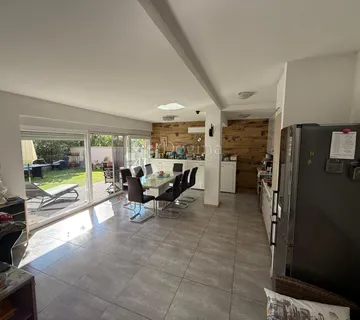 Prodaja stana Šibenik, Solaris,106,54 m2, prizemlje, vrt, terasa - cover