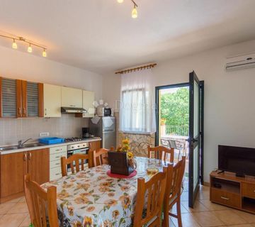 Stan za najam, 67 m², Labin - cover