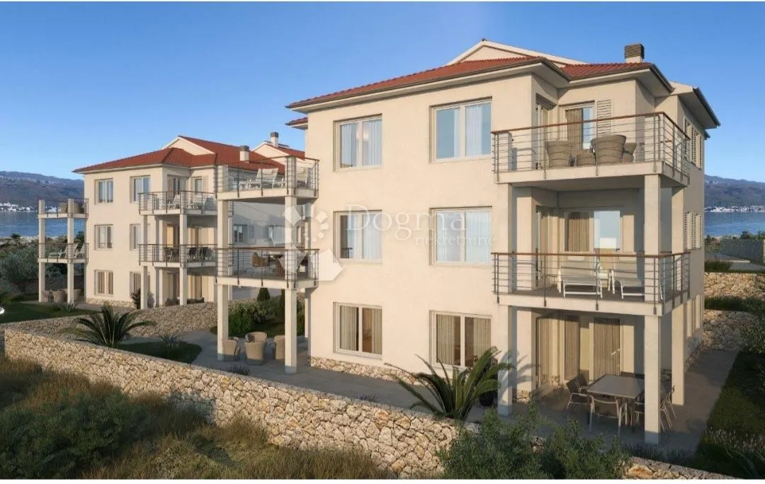 NOVOGRADNJA - PRVI RED DO MORA - cover