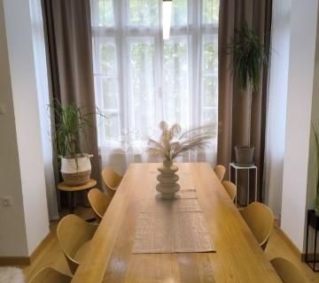 Centar - super luksuzan stan u odličnoj zgradi sa liftom - cover