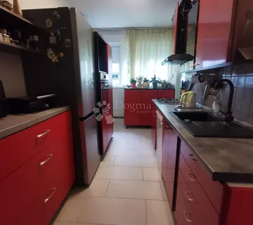 Trosoban stan na Trešnjevci - 70,76 m2 - cover