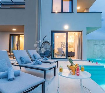 Rijetkost na tržištu: luksuzna villa idealnih specifikacija  - cover
