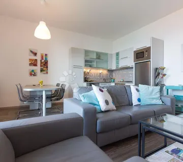 Rijeka, Pećine najam - cover