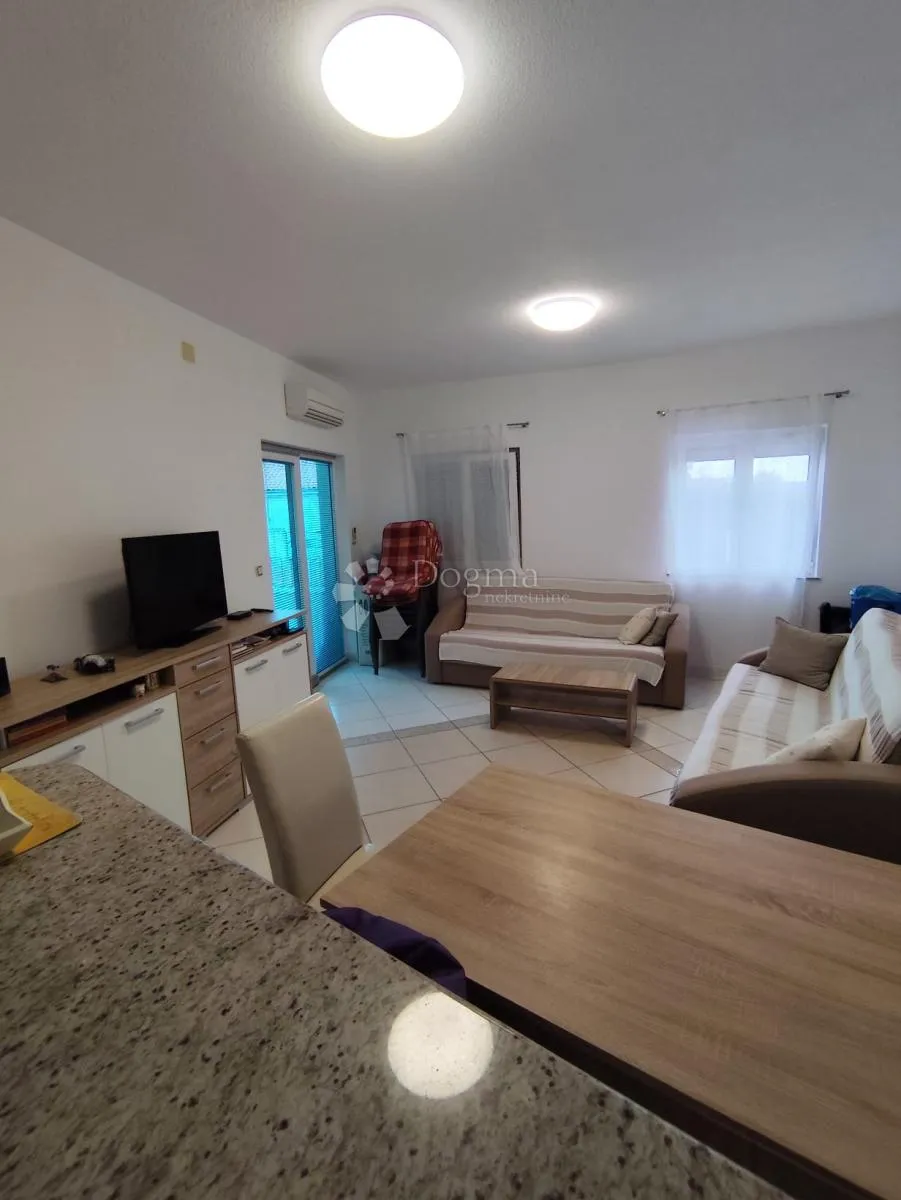 Apartman u Žaboriću - cover