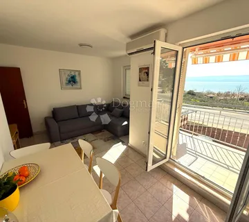 Dvosoban stan, Duće. 49 m², pogled na more. - cover