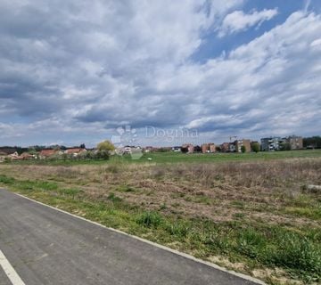 Sesvete, 1513m2, građevinska zona – TOP PRILIKA ZA GRADNJU - cover