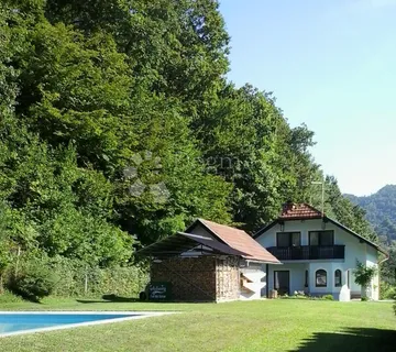 Romantična kuća sa bazenom i panoramskim pogledom - cover