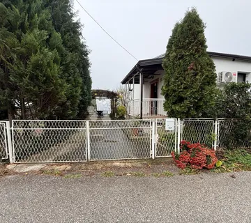 Kućica s bajkovitim pogledom na Banjšćini! - cover