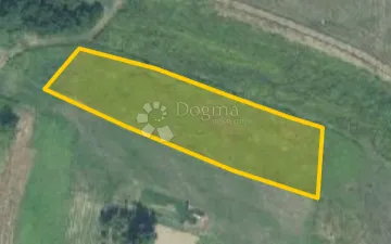 Poljoprivredno zemljište u Sračincu - cover