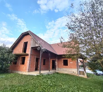 Kuća s potencijalom u blizini Križevaca - cover
