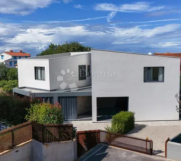  DVIJE LUKSUZNE URBANE VILE U ISTRI - cover