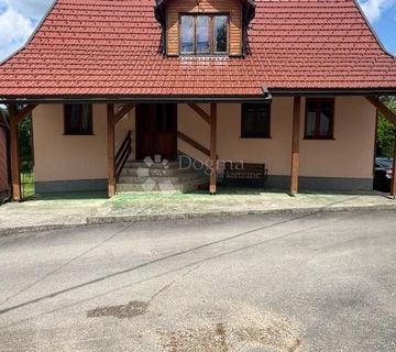 Imanje s kućom i velikom okućnicom u Vrbovskom - cover