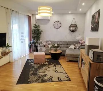 PRILIKA - ODLIČAN OBITELJSKI STAN - cover