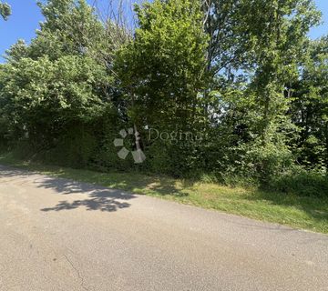 GRAĐEVINSKO ZEMLJIŠTE  686 m2 - cover