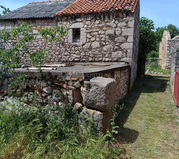 SELINE - STARIGRAD 200 m od mora - cover