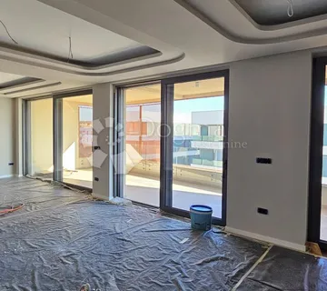 Penthouse s krovnom terasom - Borik - cover
