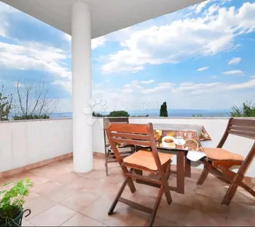 Najam - Kostrena - uređen stan s terasom i vrtom - cover