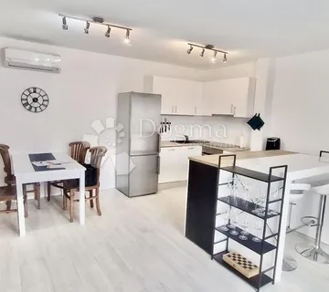 STAN ZA NAJAM MARJAN SPLIT - cover