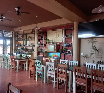 PRODAJE SE KOMPLETNO OPREMLJEN BISTRO / RESTORAN – ZATON - cover