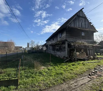 U srcu Moslavine – autentična drvena kuća u Okešincu - cover