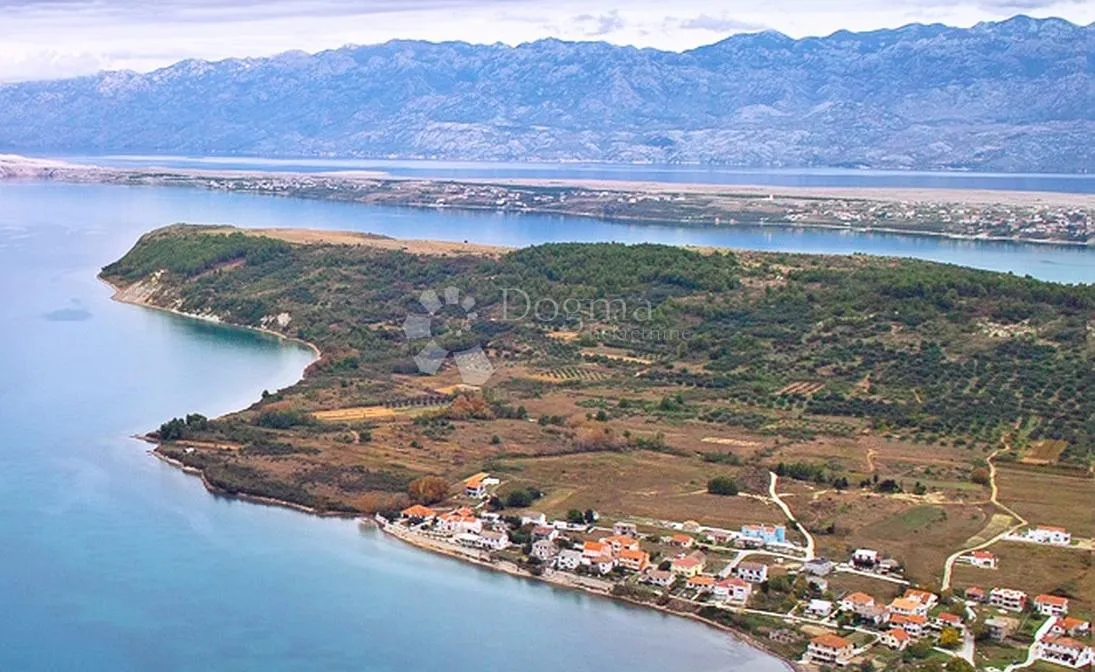Prodaje se kuća, Ljubački stanovi - cover