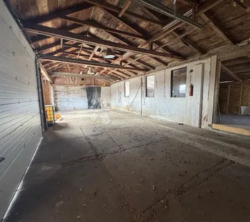 Mrkopalj – najam hale 400 m² - cover