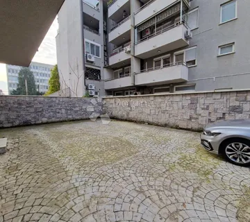 Stan u prizemlju sjever Trešnjevke Cernička ulica - cover