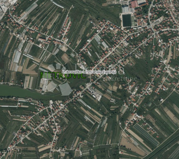 Poljoprivredno zemljište 723 m² u Metkoviću - cover