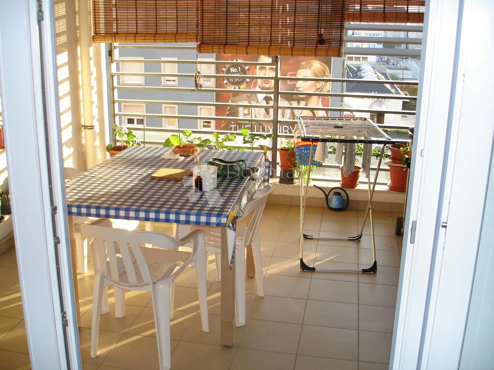 Komforan trosoban stan+garaža - Brodarica, Split - cover