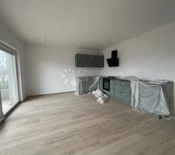 Moderni stan u novogradnji – Buje - cover