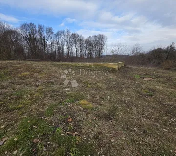 Građevinsko zemljište 1.867 m² – mirna lokacija, Sv. Križ Začretje - cover