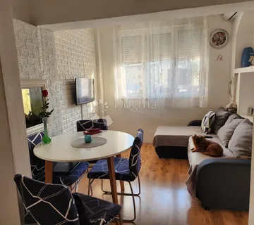 Atraktivan dvosoban stan s terasom i parkirnim mjestom - Brda - cover