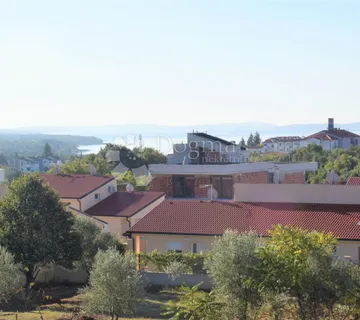 KUĆA SA POGLEDOM NA MORE  - cover