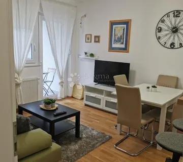 Moderan 2S stan u novogradnji s garažom 40m2 - cover