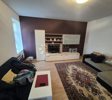 Kuća u centru Mihovljana sa ogromnim podrumom i 3.864m² zemljišta! - cover