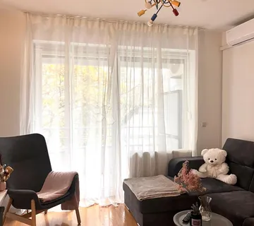 Jednoipolsoban stan s balkonom – Vlaška ulica - cover