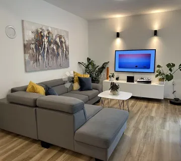 Matulji Mučići 2sb+db 72.43m2 2 parkirna mjesta balkon.  - cover